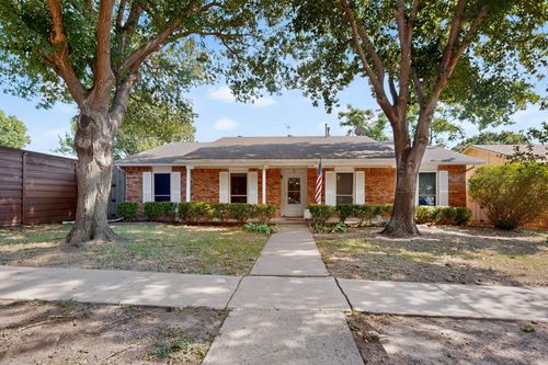 10254 Catalpa Rd, Dallas, TX, 75243-5121 | Card Image
