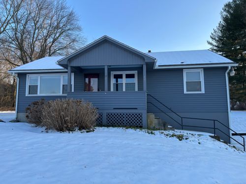 43 Arrowhead Dr, Ledyard, CT, 06339-1008 | Card Image