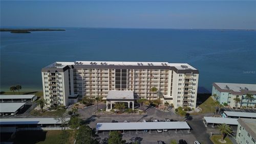 101-9 Haig Pl, DUNEDIN, FL, 34698-8542 | Card Image