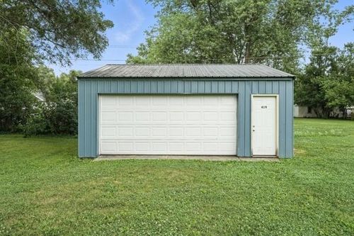 419 N Clay St, Morocco, IN, 47963-8504 | Card Image