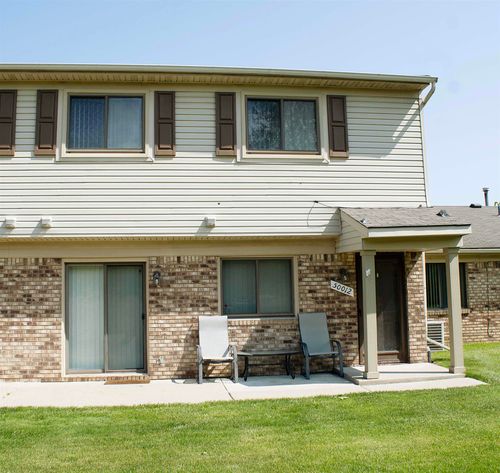 50012 S Angelo Ct, Chesterfield, MI, 48047-4644 | Card Image