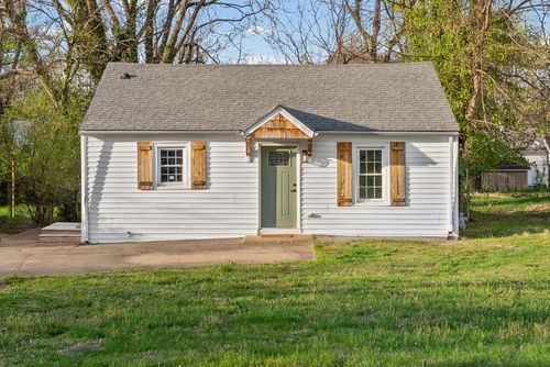 1251 Daniel St, Clarksville, TN, 37040-4131 | Card Image