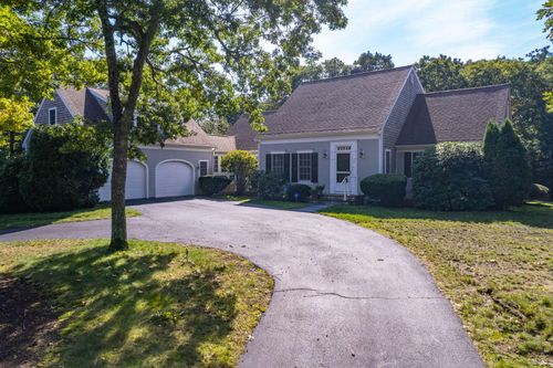 2 Harding Ln, Harwich, MA, 02645-2160 | Card Image