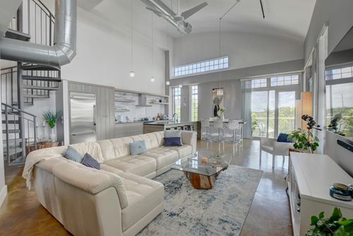 apt-301-185 Ne 4th Ave, Delray Beach, FL, 33483-4593 | Card Image
