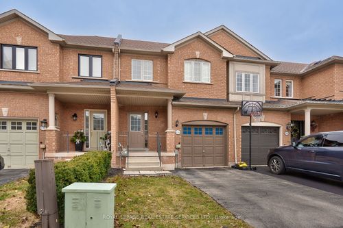 1765 Cobra Cres, Burlington, ON, L7L7L6 | Card Image