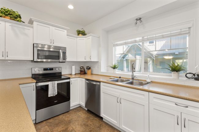 21 - 45450 Shawnigan Cres, House other with 4 bedrooms, 3 bathrooms and 3 parking in Chilliwack BC | Image 6