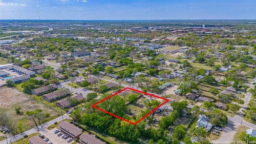 1290 W Hyman St, Stephenville, TX, 76401-5129 | Card Image