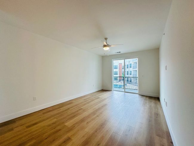 UNIT-514 - 1701 Simond Ave, Condo with 1 bedrooms, 1 bathrooms and null parking in Austin TX | Image 8