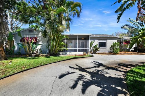 4735 Baywood Point Dr S, GULFPORT, FL, 33711-3621 | Card Image