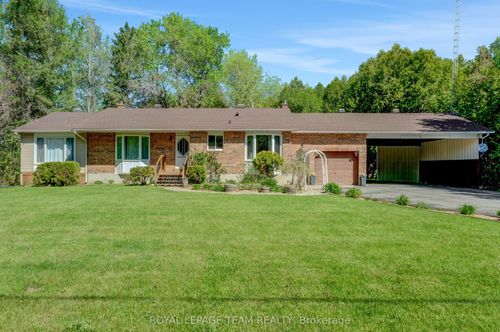 13025 Mackenzie Rd, Chesterville, ON, K0C1H0 | Card Image