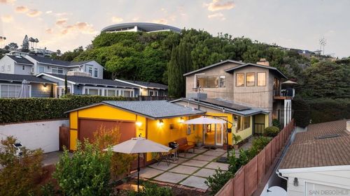 5643 Linda Rosa Ave, La Jolla, CA, 92037 | Card Image