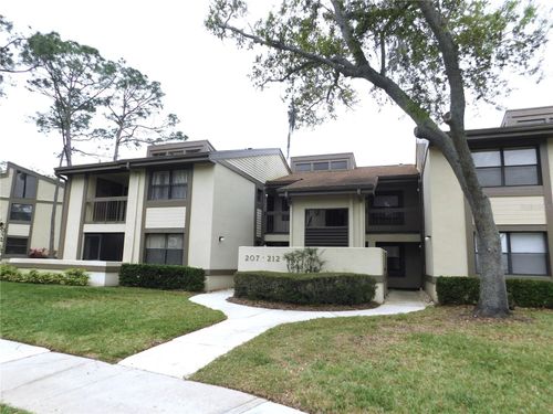 207-207 Woodlake Wynde, OLDSMAR, FL, 34677-2174 | Card Image