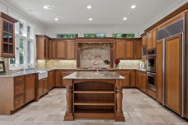 1695 Standish Ct, House other with 5 bedrooms, 4 bathrooms and null parking in Bloomfield Hills MI | Image 6