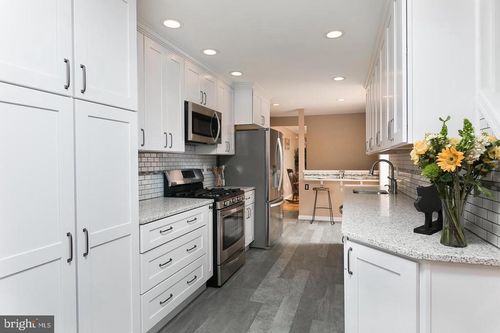 313 Old Line Ave, LAUREL, MD, 20724-2407 | Card Image