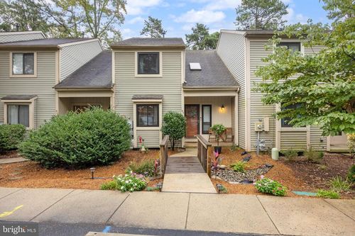 44 Dorset Ct, MARLTON, NJ, 08053-2865 | Card Image