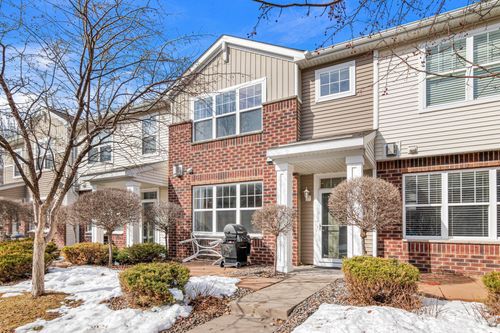 9538 Scott Cir N, Brooklyn Park, MN, 55443-3292 | Card Image