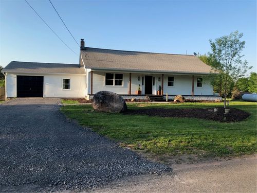 124 Johnson Rd, Parish, NY, 13131-3249 | Card Image