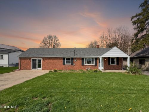 5415 Seaman Rd, Oregon, OH, 43616-2609 | Card Image