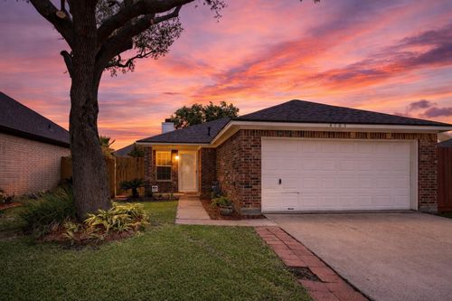 4705 Meadowood Dr, Baytown, TX, 77521-2050 | Card Image