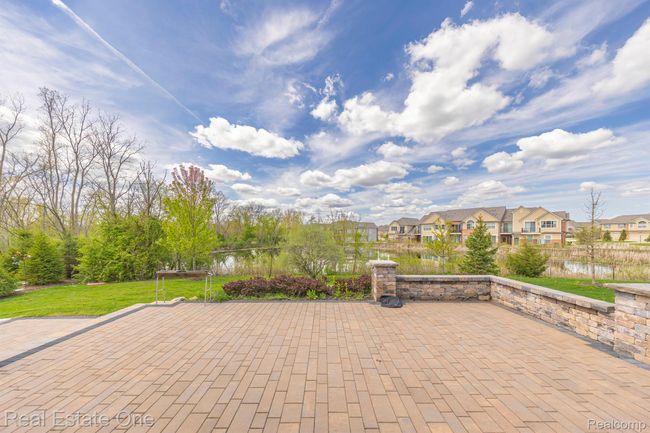 41829 Steinbeck Gln, House other with 4 bedrooms, 3 bathrooms and null parking in Novi MI | Image 28