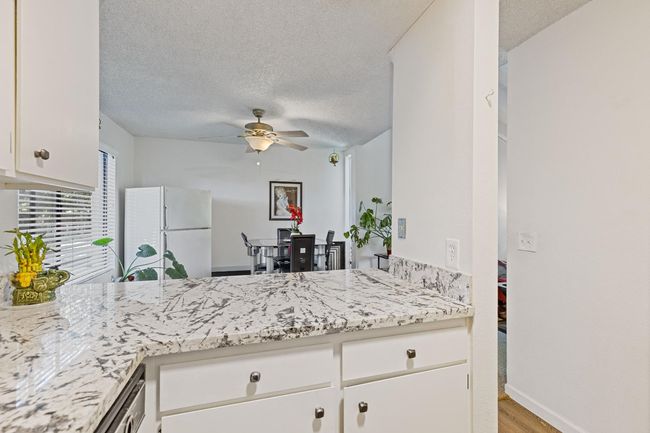 UNIT-4 - 2200 Woodside Ln, Condo with 2 bedrooms, 1 bathrooms and null parking in Sacramento CA | Image 19