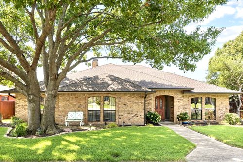 6204 Crested Butte Dr, Dallas, TX, 75252-5767 | Card Image