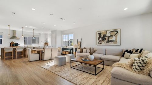 4700 Parsley Ln, Carlsbad, CA, 92008-3889 | Card Image