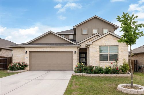 18005 Umberto Dr, PFLUGERVILLE, TX, 78660-7017 | Card Image