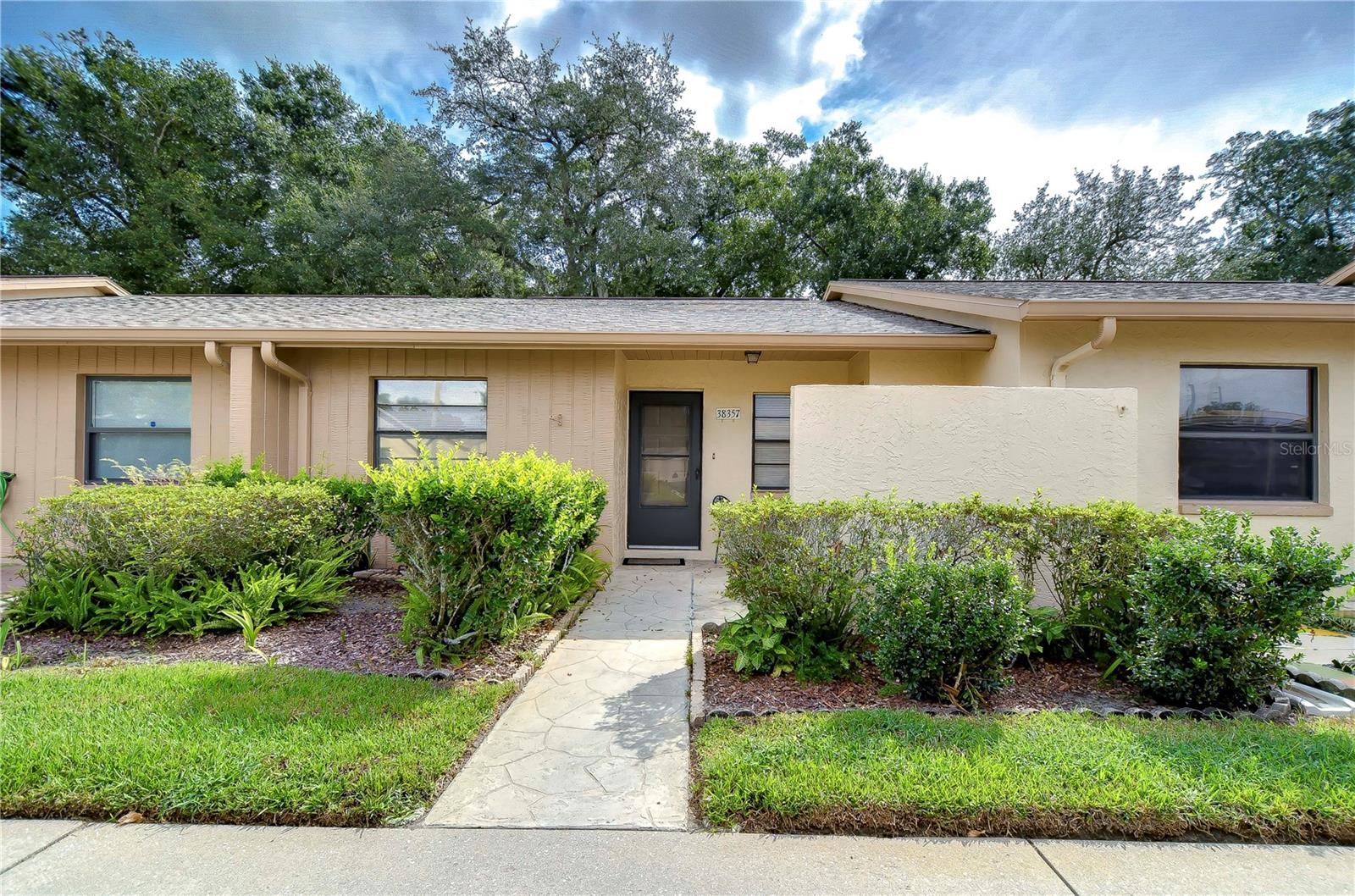 Ironwood Pl, Zephyrhills, FL 33542