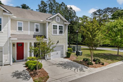 4952 Farm Lake Rd, Summerville, SC, 29485-6604 | Card Image