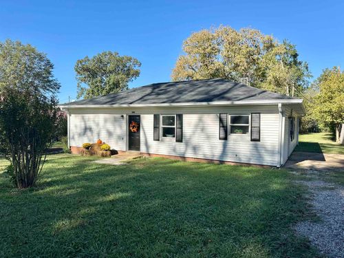 220 Forrest St, Selmer, TN, 38375-1706 | Card Image