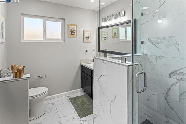 17860 Almond Rd, House other with 5 bedrooms, 4 bathrooms and 4 parking in Castro Valley CA | Image 33