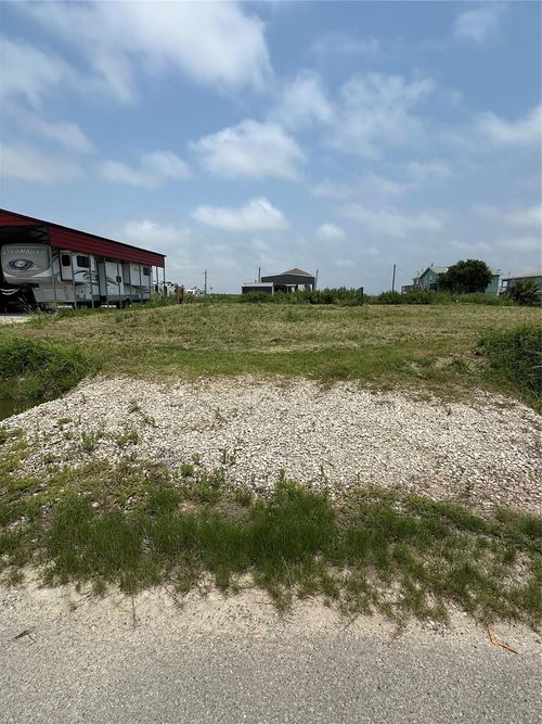 1218 W Canal, Crystal Beach, TX, 77650-2893 | Card Image