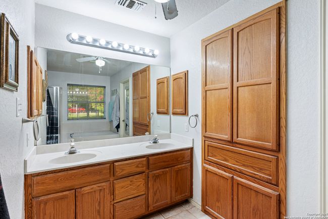 15563 S Skaggs Rd, House other with 4 bedrooms, 3 bathrooms and null parking in Atascosa TX | Image 20