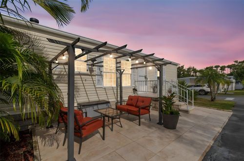 23-5800 29th Way N, St Petersburg, FL, 33714-1412 | Card Image