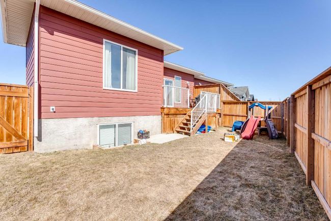 46 Violet Close, Home with 4 bedrooms, 3 bathrooms and 4 parking in Olds AB | Image 24