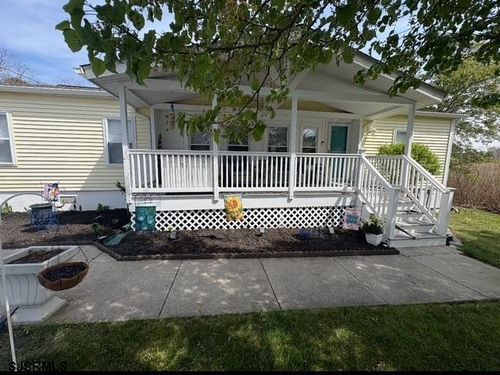 33 Defeo Ln, Somers Point, NJ, 08244-1679 | Card Image