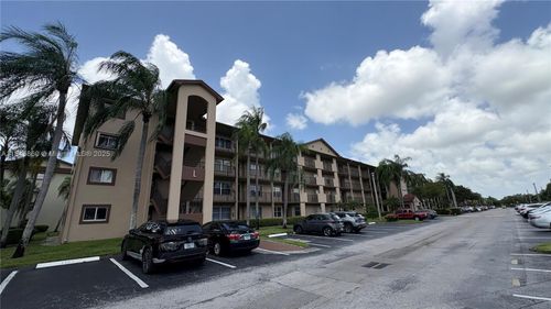 apt-208l-13105 Sw 16th Ct, Pembroke Pines, FL, 33027-2449 | Card Image