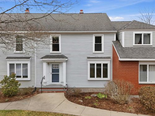 4-4 Mill Falls Rd, Pembroke, NH, 03275-1233 | Card Image