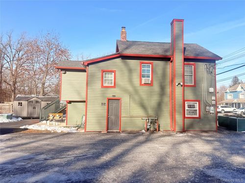 207 Monhagen Ave, Middletown, NY, 10940-6020 | Card Image