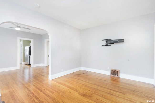 501 E 29 Th Pl, House other with 2 bedrooms, 1 bathrooms and null parking in Davenport IA | Image 9