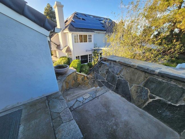 1402 Via Mil Cumbres, House other with 6 bedrooms, 8 bathrooms and 8 parking in Solana Beach CA | Image 43