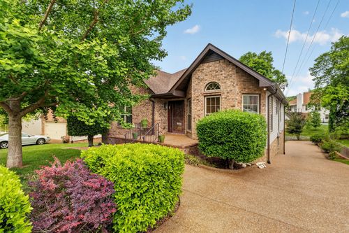 6116 Bradford Hills Dr, Nashville, TN, 37211-7900 | Card Image