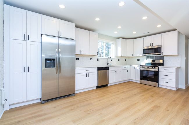 Wow! Clean-Bright-New | Image 11