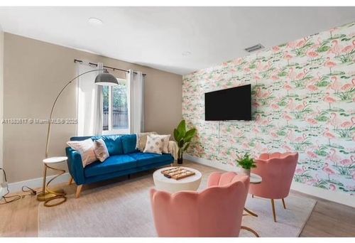 1345 Ne 14th Ave, Fort Lauderdale, FL, 33304-1834 | Card Image