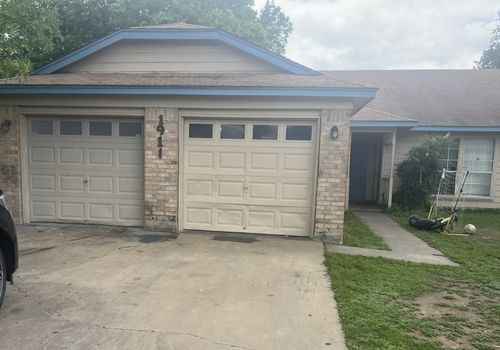 a-1911 Gracy Farms Ln, Austin, TX, 78758-3584 | Card Image