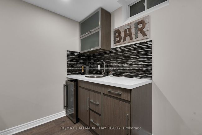 383 Hewitt Cir, House other with 3 bedrooms, 3 bathrooms and 4 parking in Newmarket ON | Image 30
