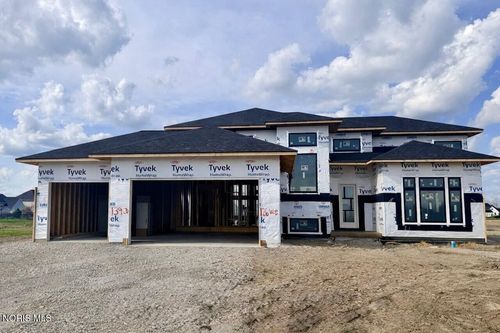 126 Wellington Pl, Perrysburg, OH, 43551-9801 | Card Image