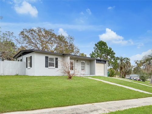 889 W Village Drive, DELTONA, FL, 32725 | Card Image