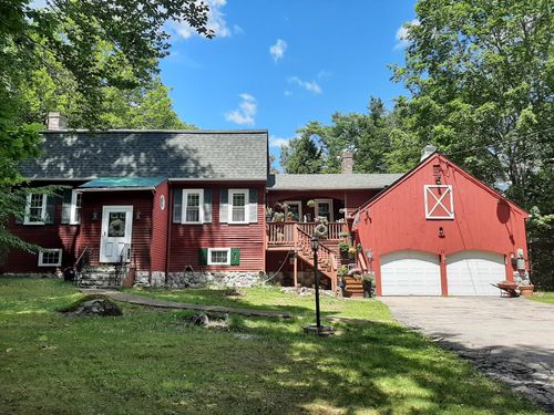 58 W Ledge Rd, Glen, NH, 03838-6469 | Card Image